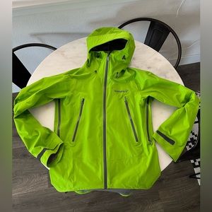 New Men’s Norrona Falketind Gore-Tex Jacket